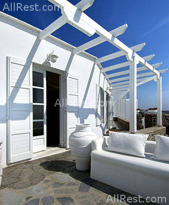 Kouros Hotel & Suites 3